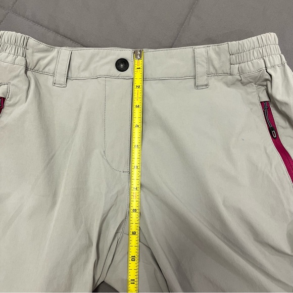 Ternua Women’s Outdoor Active Hiking Shorts - Picture 8 of 10